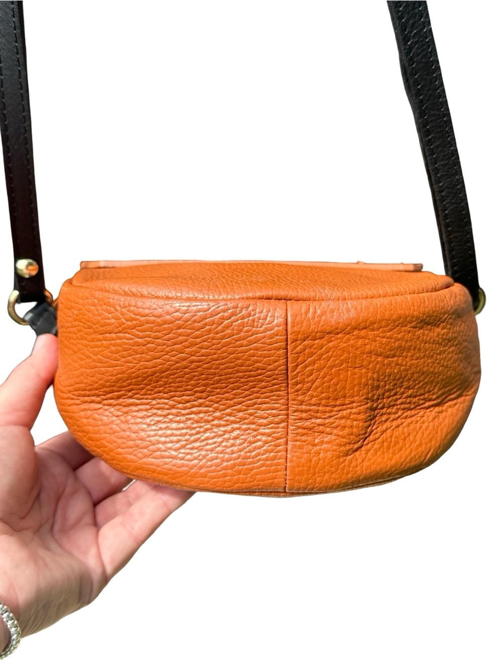 Valentina Orange Cognac Pebbled Leather Crossbody Saddle Bag - Made In Italy - Picture 9 of 16